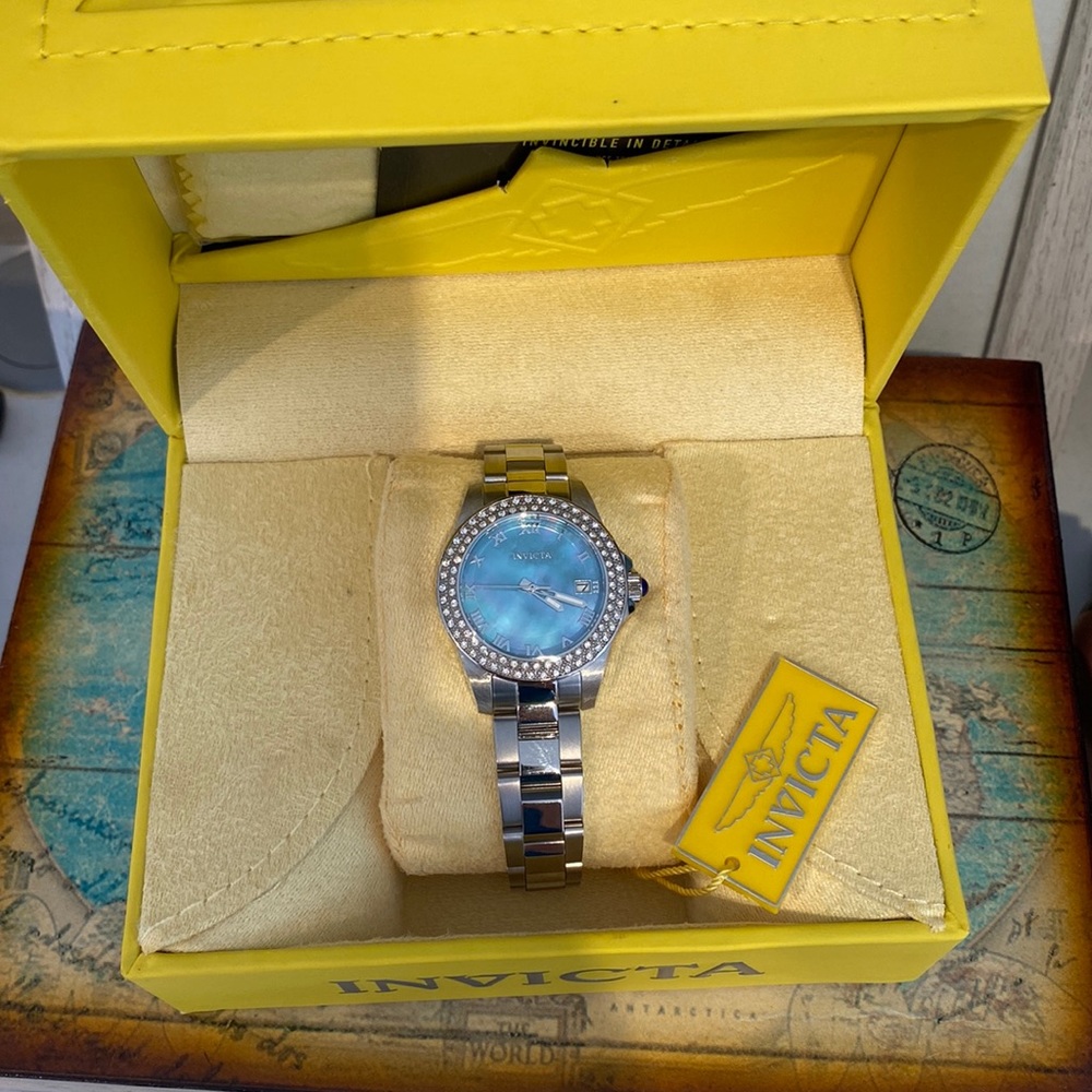 INVICTA WATCH *NEW*